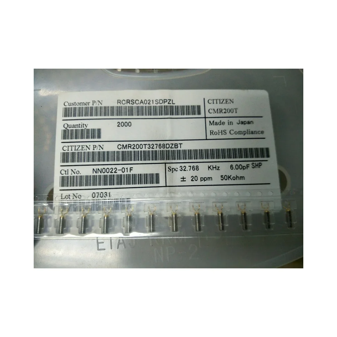 100PCS/Passive Patch Crystal Oscillator 2*6 CMR200T 32.768KHZ 32.768K Frog Foot 12.5PF 6PF