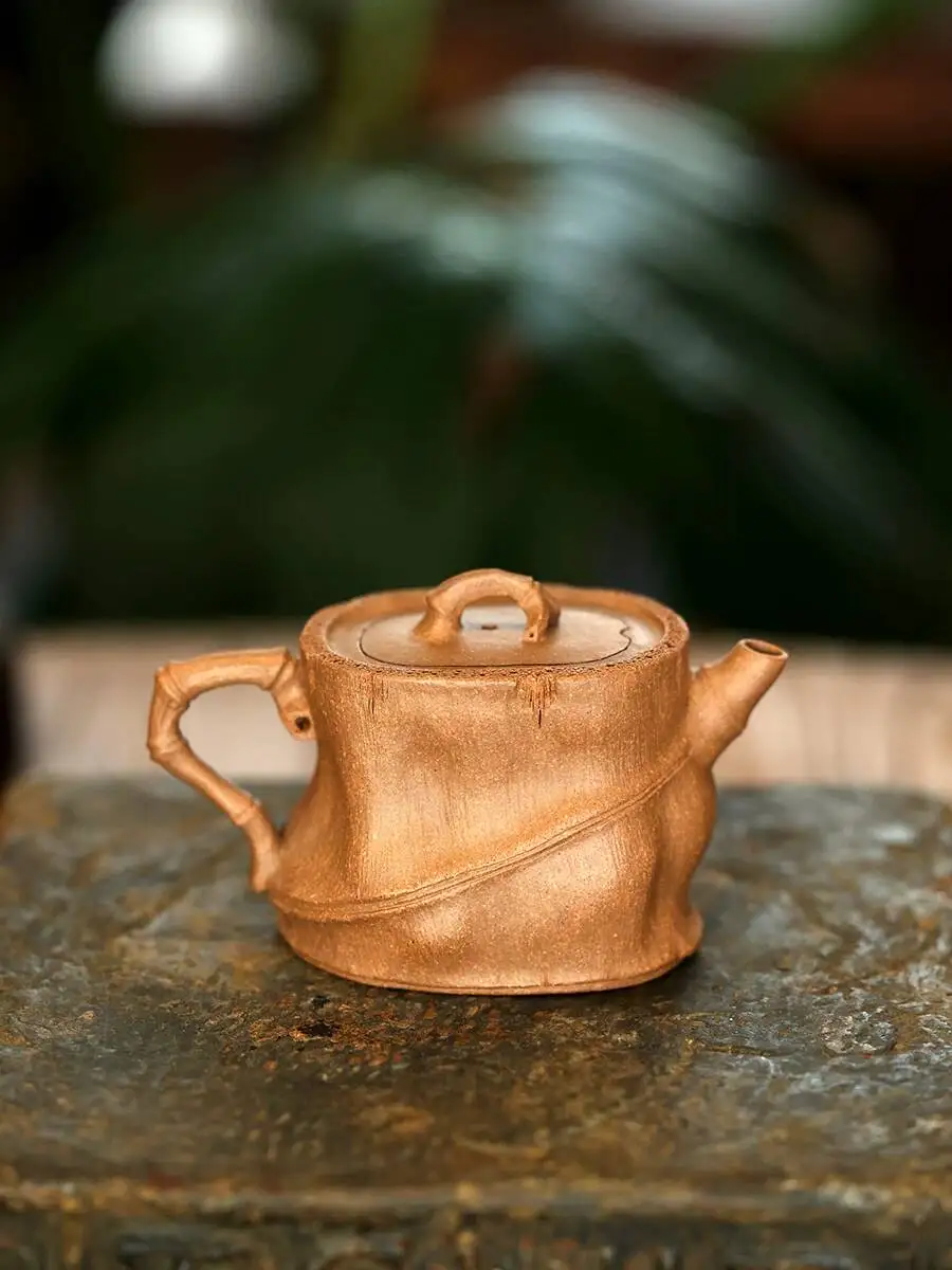 Yishan Hall Yixing Original Mineral Handmade Purple Clay Teapot Old Clay Household Brewing Kung Fu Tea Set Bamboo Section