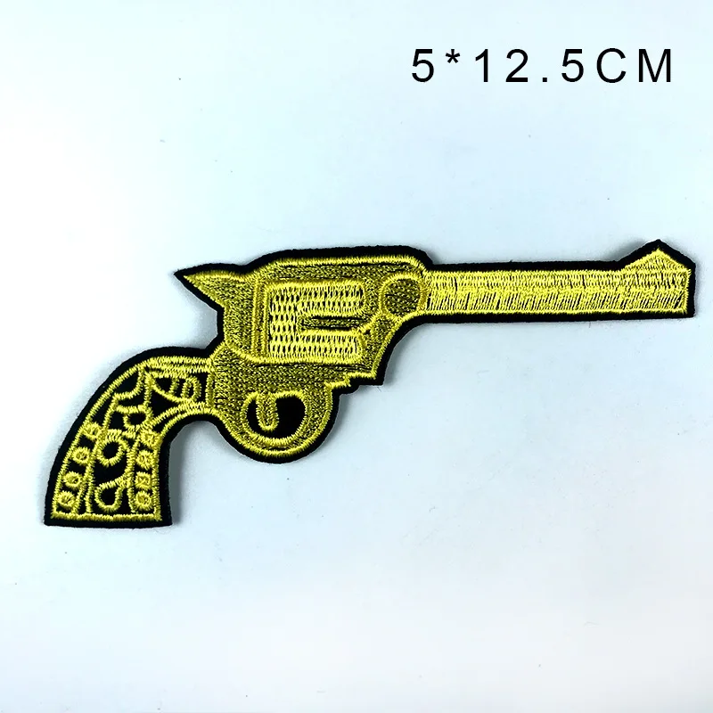 

Top Gun Pistol Cannon Skull Cowboy Revolver Bullet Cloth Cartoon Adhesive-backed Embroidered Clothing Shoes and Hats Patch