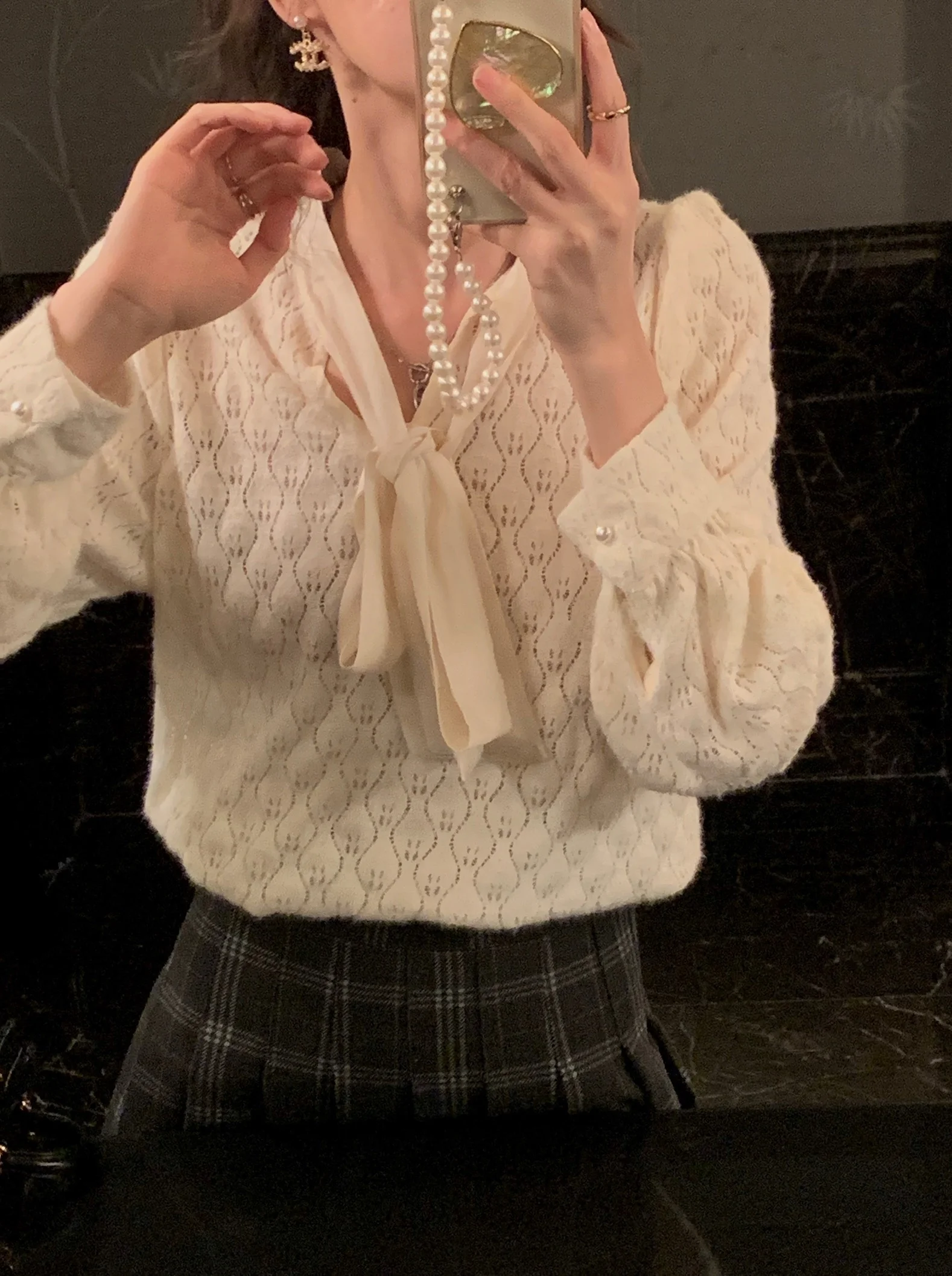 

White Lace Long Sleeve V-Neck Shirt with Bow Design Commute Style Pure Color Women's Premium Fashion Top Knot Tie