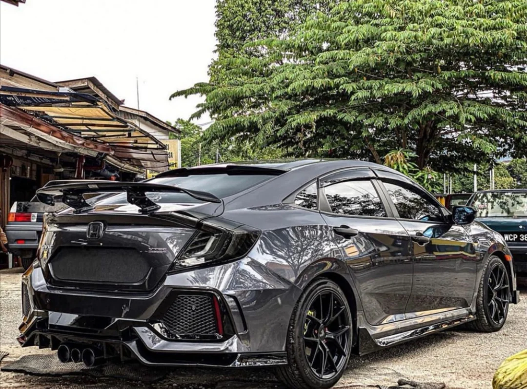 MOTION Luci posteriori per Honda Civic 10th Gen 2016-2020 Sedan Lampada posteriore a LED completa con indicatore di direzione sequenziale Luce di parcheggio