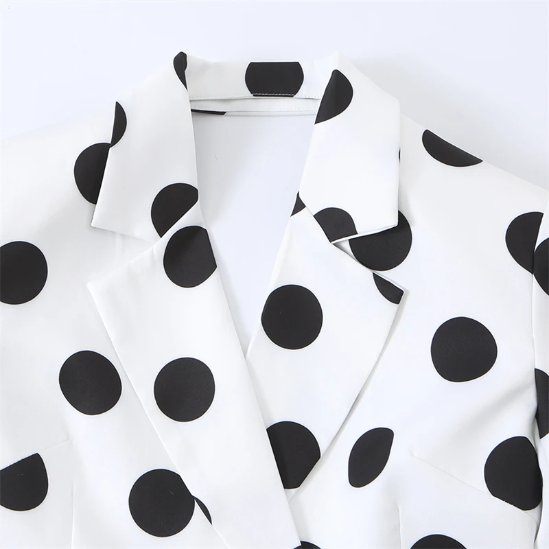 KEYANKETIAN 2026 Vintage Polka Dot Suit Jacket Lapel Collar Hollow Back Design Slim Waist Long Sleeve Chic Women Evening Blazer