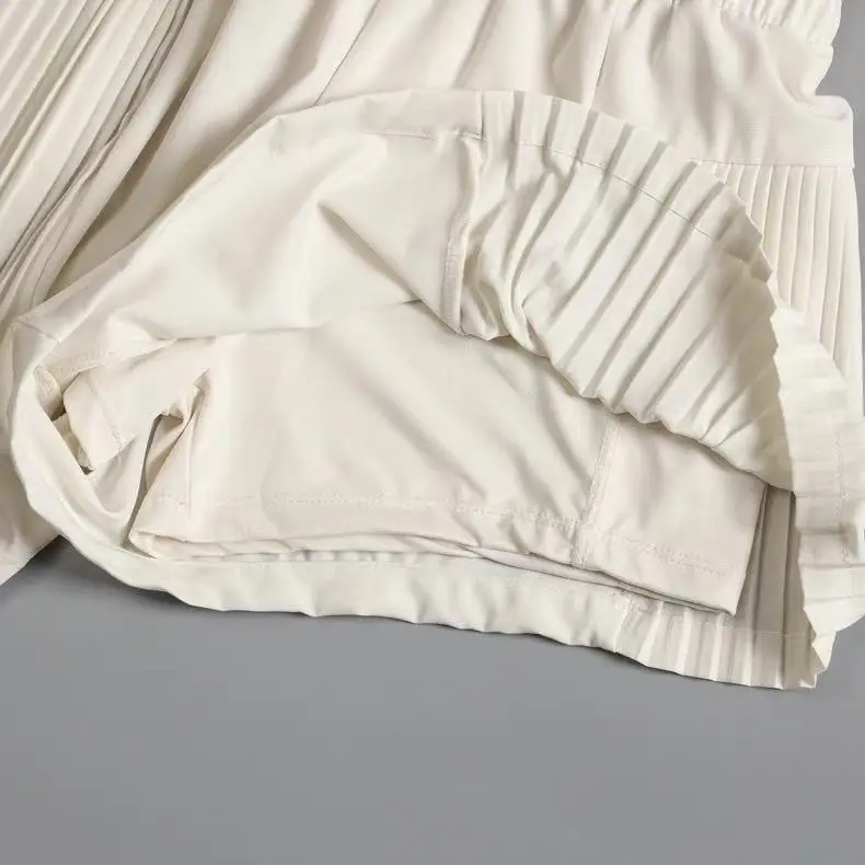Damen Yoga-Shorts, Zweiteiler-Optik, locker geschnitten, Anti-Exposure, atmungsaktiv, schnelltrocknend, für Laufen, Fitness, Sport, kurze Hose mit Tasche – Detail 9