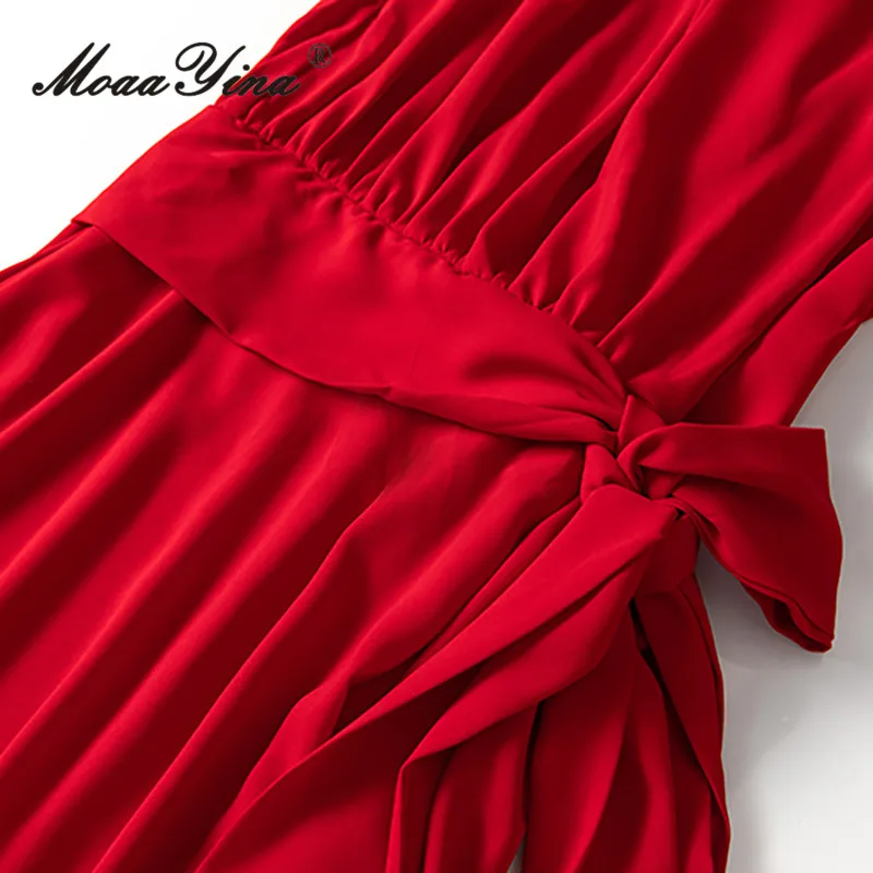 MoaaYina 2025 lente en zomer elegante high-end mouwloze gestapelde kraag + bloem geborduurde taille feestjurk