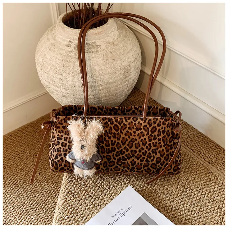 

Leopard Print Shoulder Bags Large Capacity Double Sided Use Sense of Luxury Zipper Tote Bags for Women 2025 Hot Sale