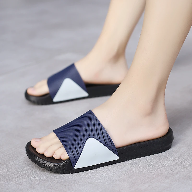 

Men Soft Rubber Slippers Flat Slide Slipper Slip on Sandals Indoor Outdoor Summer Beach Shoes Summer Large Size 49 50 51 52