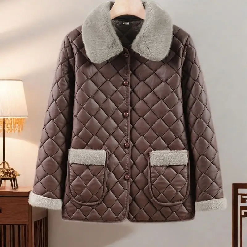 Chaqueta de plumón de algodón con capucha corta acolchada, abrigo grueso, ropa de pan, Parka blanca brillante plisada, moda de invierno, novedad de