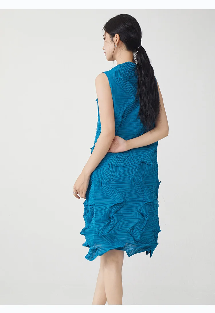Miyake Plissierter Einfarbiger Rock 2025 Sommer Neues Kleid Elegantes Ärmelloses Loses Vielseitiges Midikleid – Detail 16