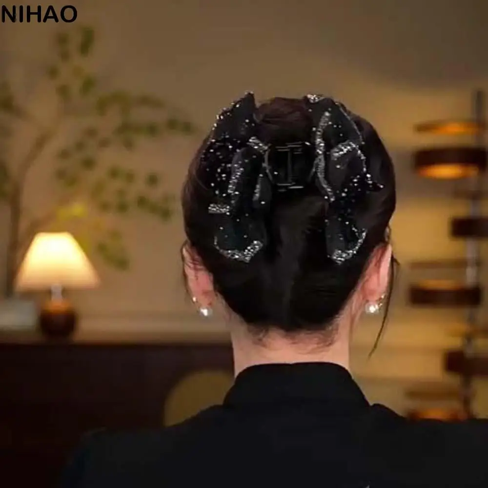 

Twinkle Beads Black Bow Shark Clip Elegant Cloth Shiny Rhinestone Hair Claw French Style Headwear Women Sequin Hairgrips Gifts