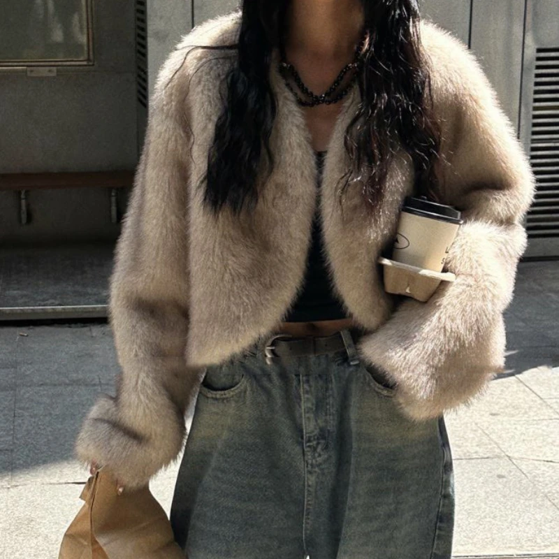 

Faux Fur Coats Women Jackets Autumn Winter Short Coat Thick Warm Y2k Streetwear Elegant Jacket Open Stitch Outerwear 2025