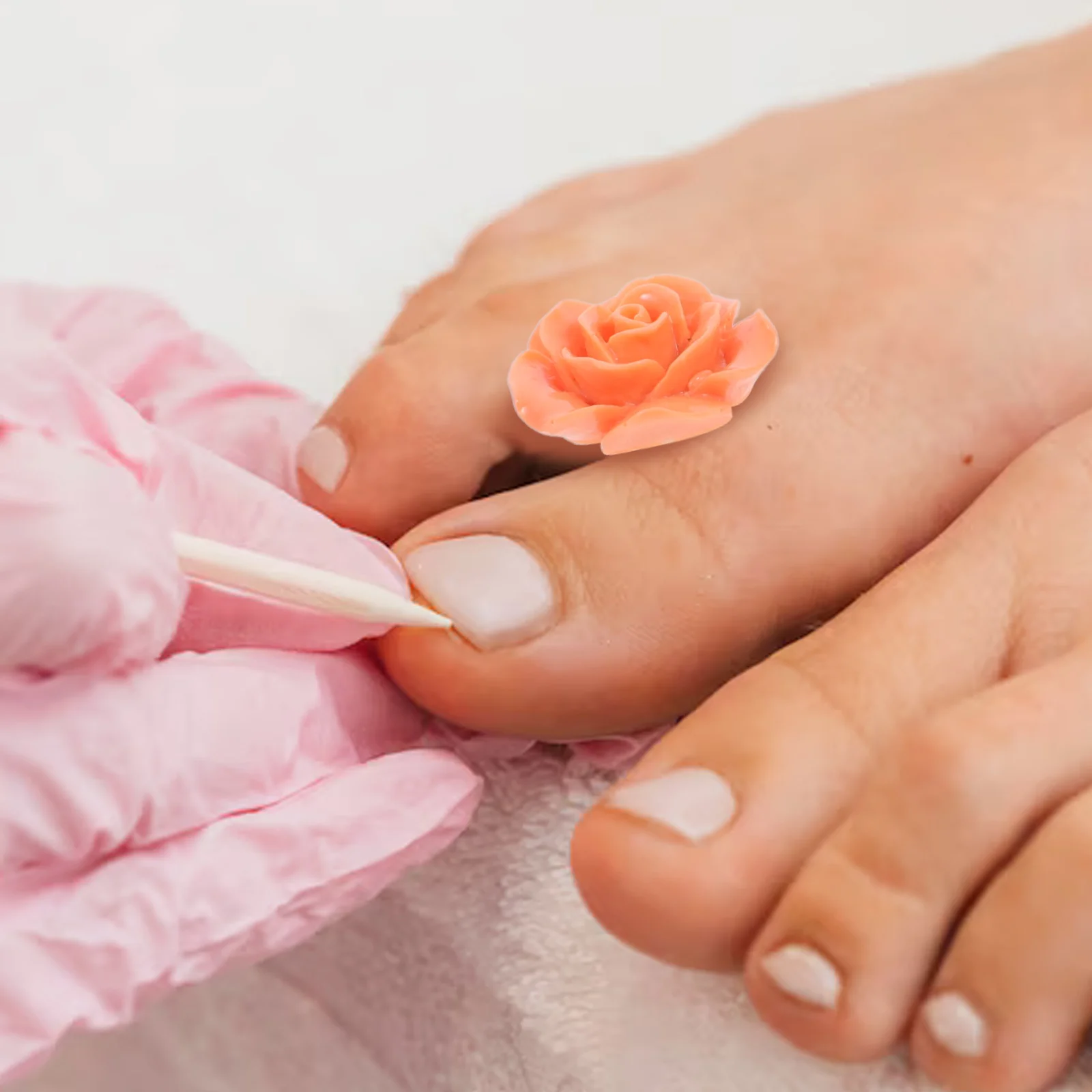 24 szt. Silikonowe separatory palców z motywem kwiatowym do pedicure, zdobienia paznokci, precyzyjne, wygodne, łatwe w czyszczeniu, profesjonalne.