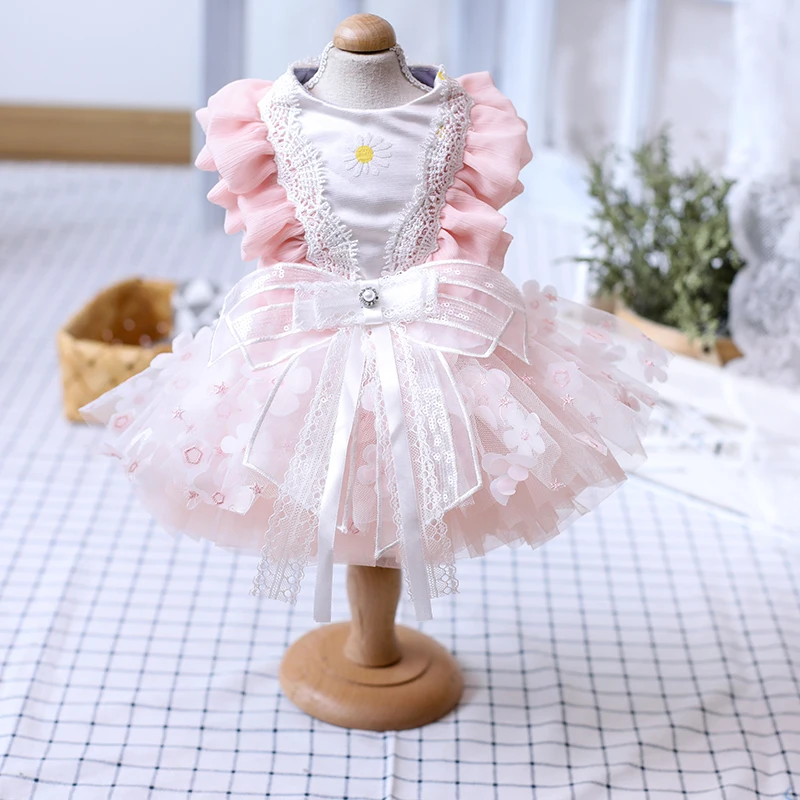 Handmade Dog Clothes Pet Supplies Classic Cake Skirt Princess Dress Tutu Cats One Piece Lace Tulle Party Holiday Poodle Maltese