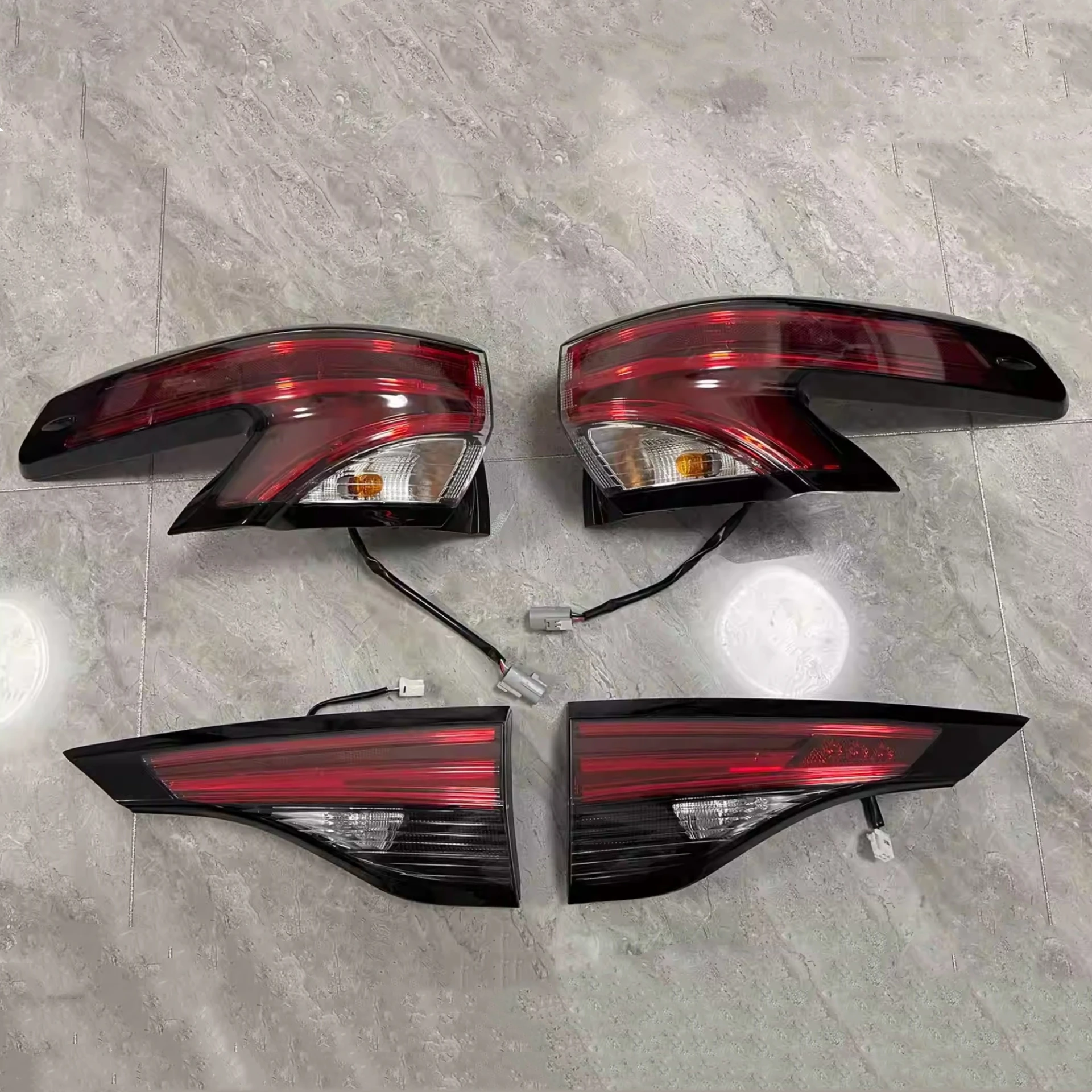 

New Style Taillight Assembly for Toyota Sienna Rear Backup Light Brake Driving Turn Signal Car Body Kit Auto Accessories