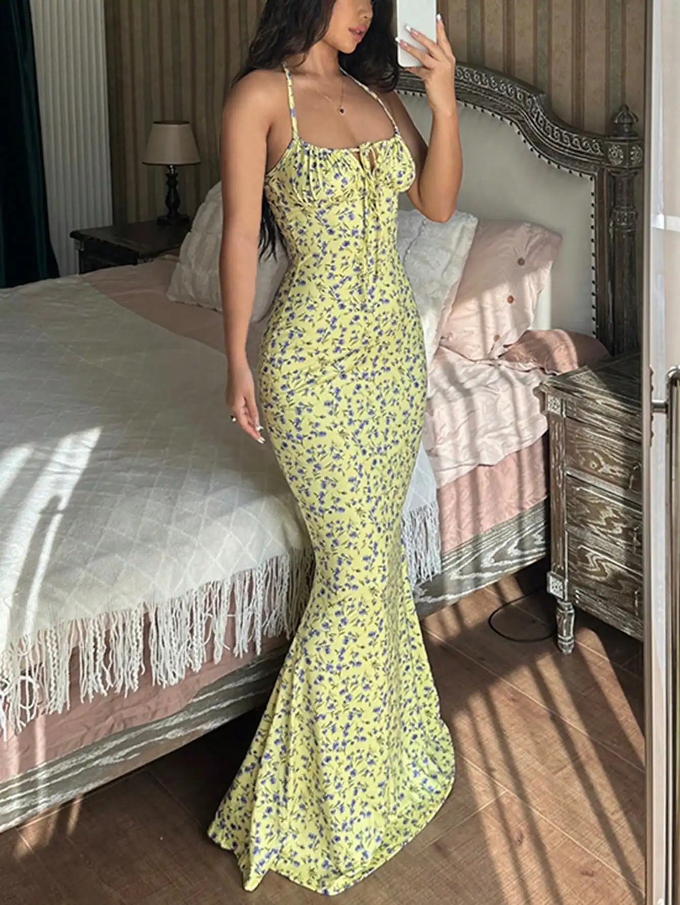 

Yellow Floral Print Mermaid Dress with Spaghetti Straps and Ruched Bust