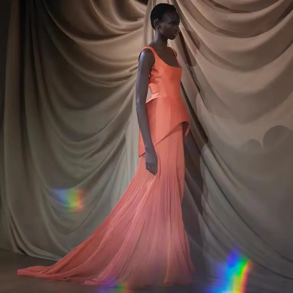 Elegancka sukienka maxi damska z kwadratowym dekoltem, długa suknia, nowa kolekcja Couture, jaskrawo pomarańczowa, prosta, długa, formalna sukienka na przyjęcie, 2025