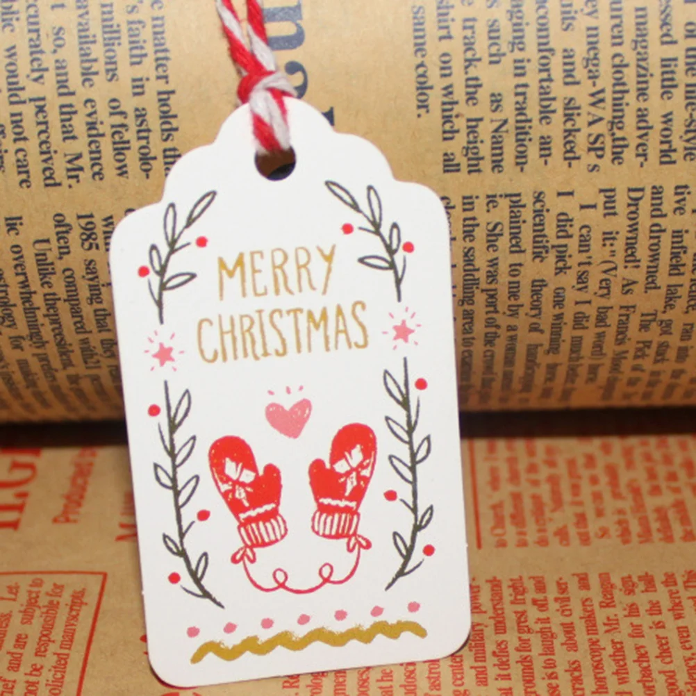 50 PCS Christmas Kraft Paper Labels Tags Merry for Gifts Present Hanging Painted