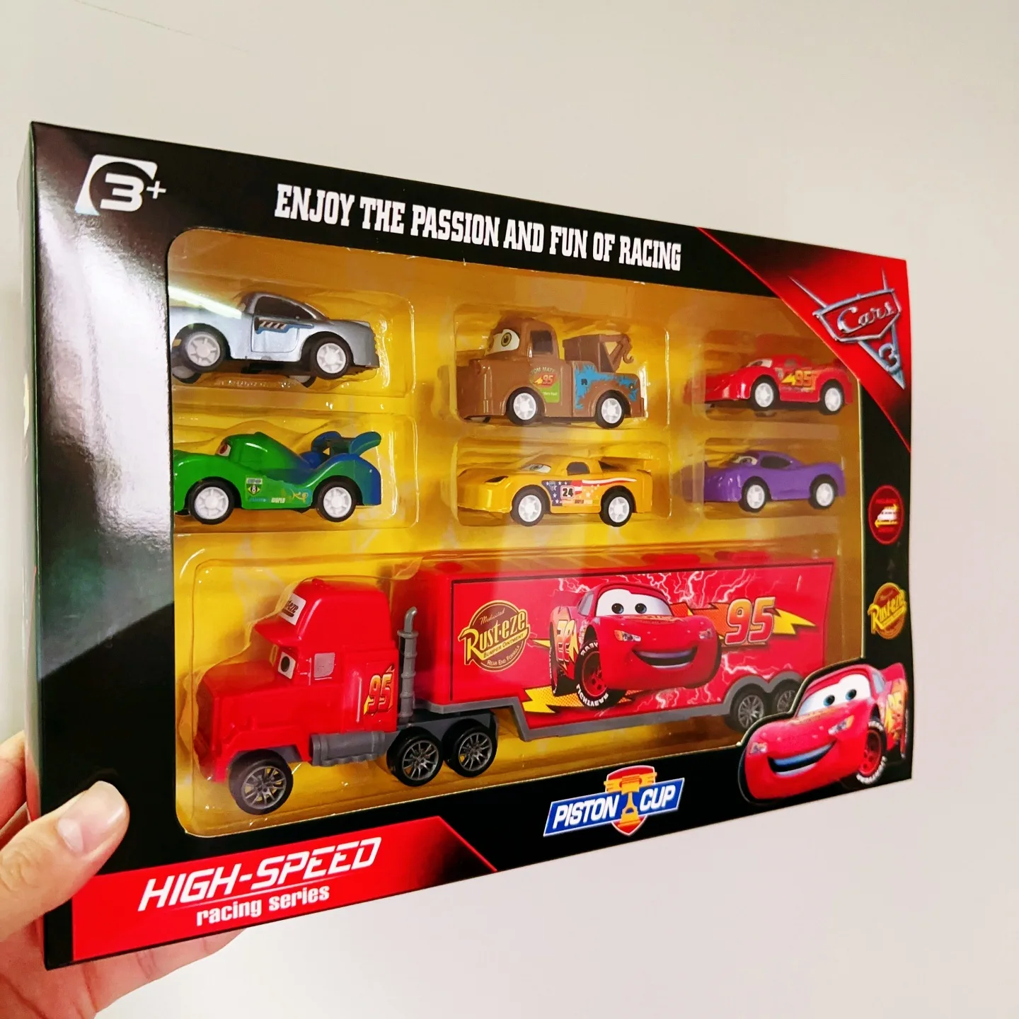 7/12 個ディズニーピクサーカーズプルバック車両ライトニングマックィーンマーターチャンピオントラックボーイ誕生日おもちゃ車モデルおもちゃギフトセット