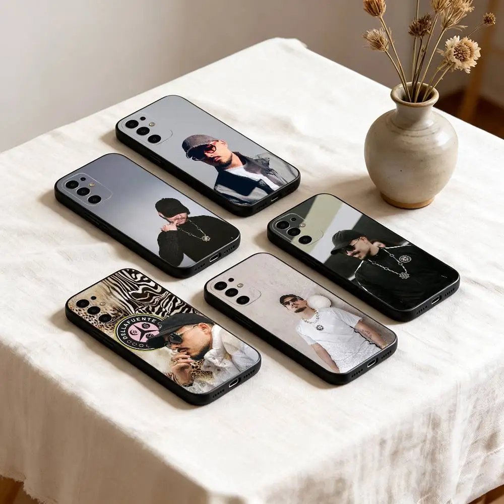 

Dellafuente FC Phone Case For Samsung S25,S24,S21,S22,S23,S30,Ultra,S20,Plus,Fe,Soft Silicone Black Cover