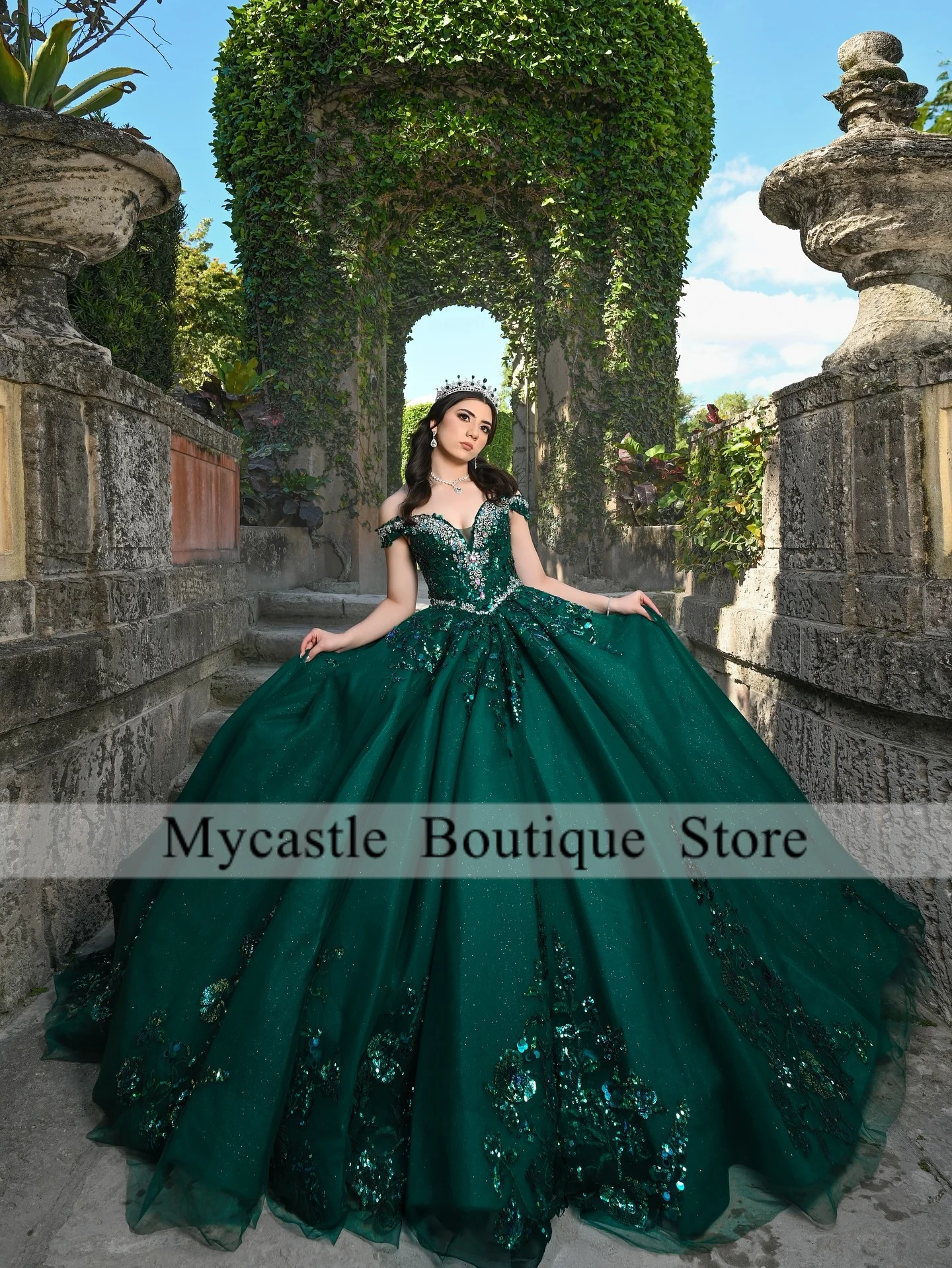 Robes de Quinceanera vert brillant, épaules dénudées, robe de bal, douce 16, à plusieurs niveaux, avec des Appliques de perles, robe de fête d'anniversaire personnalisée