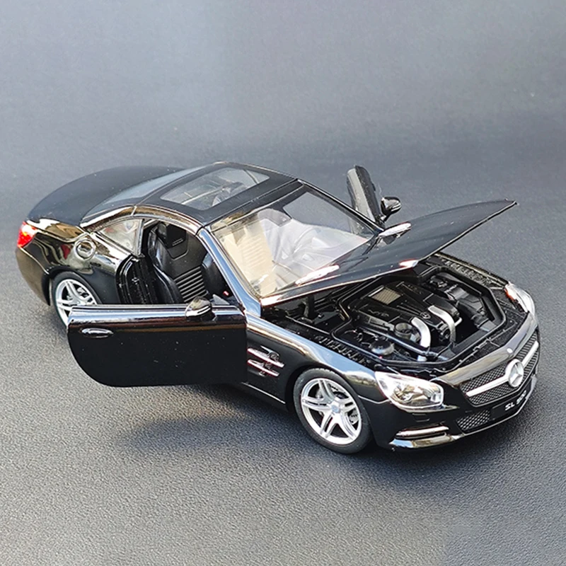 

WELLY 1:24 Mercedes-Benz SL500 2012 Alloy Car Diecasts & Toy Vehicles Car Model Miniature Scale Model Car Toy For Children