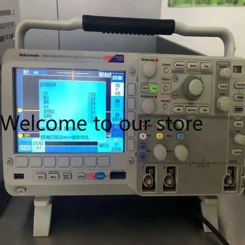 

Осциллограф смешанного домена Tektronix MDO3014, MDO3012, MDO3024