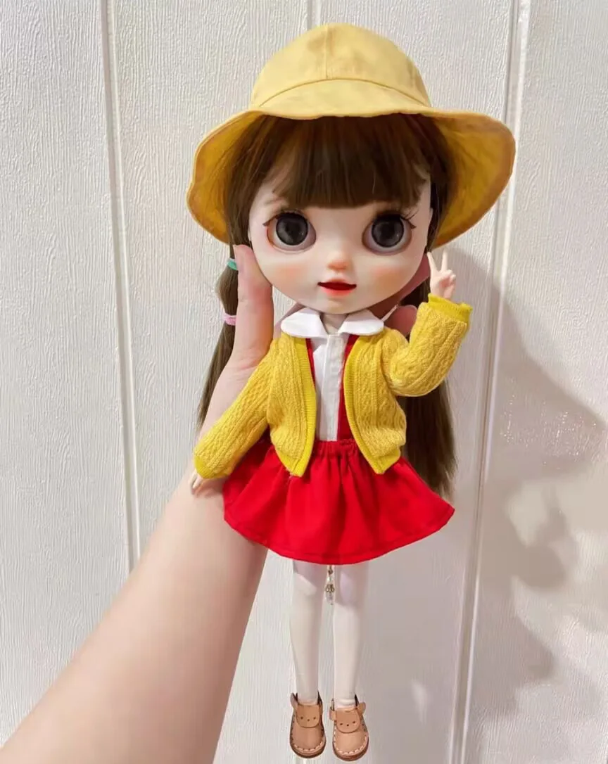 

5 шт., мультяшная шапка/вязаное пальто/рубашка/платье болельщика/носки и брюки для Блайт (подходит для Lulu, oxy24, Ob22,24,26,zone, Jenny)