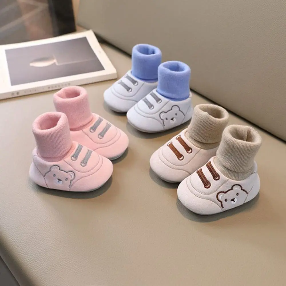 Soft Anti-slip Footwear Comfortable Cartoon Printed Wear-resistant Indoor Walking Socks Knitting Slipper Socks Boys Girls
