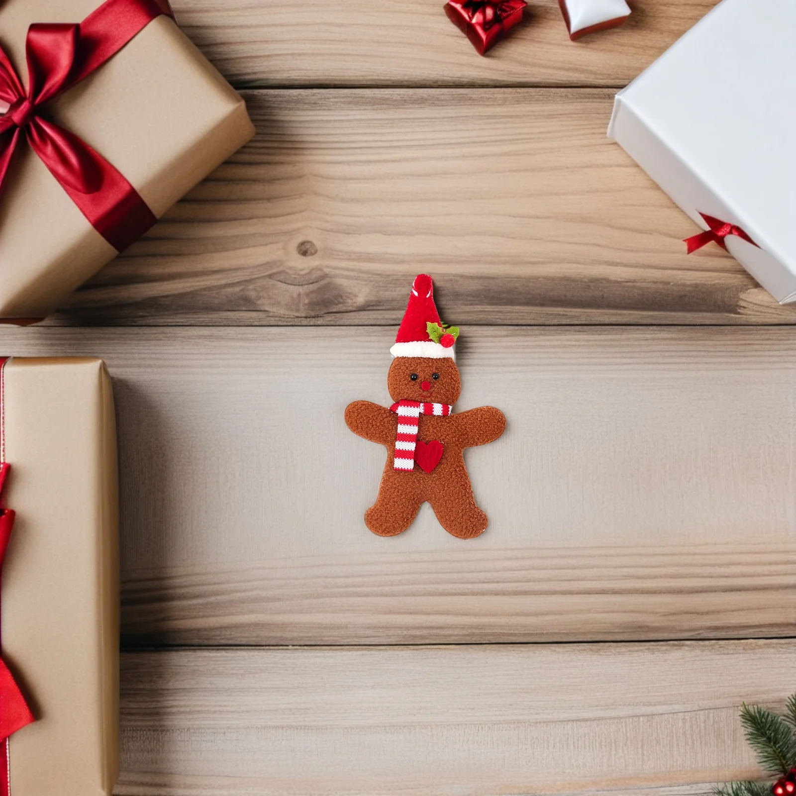 

6Pcs Holiday Gingerbread Man Decor - Sturdy Resin Christmas Tree Charms for Festive Themed Setup Mini Gingerbread Figurines