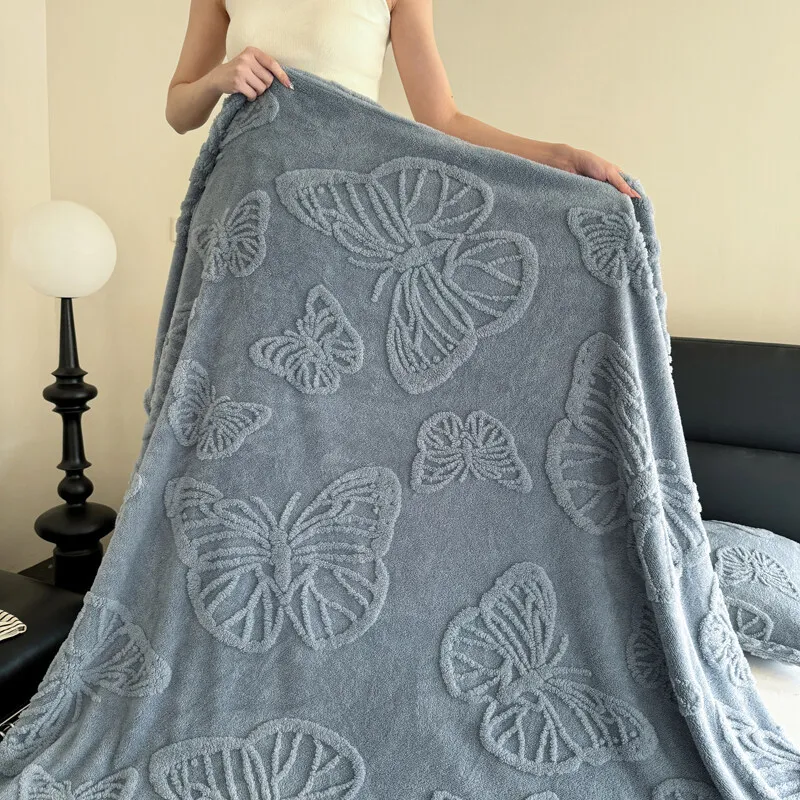 

3D Butterfly Jacquard Breathable Cooler Quilt New Double Sided Cooling Blanket Skin-Friendly Cold Effect Conditioning Quilt