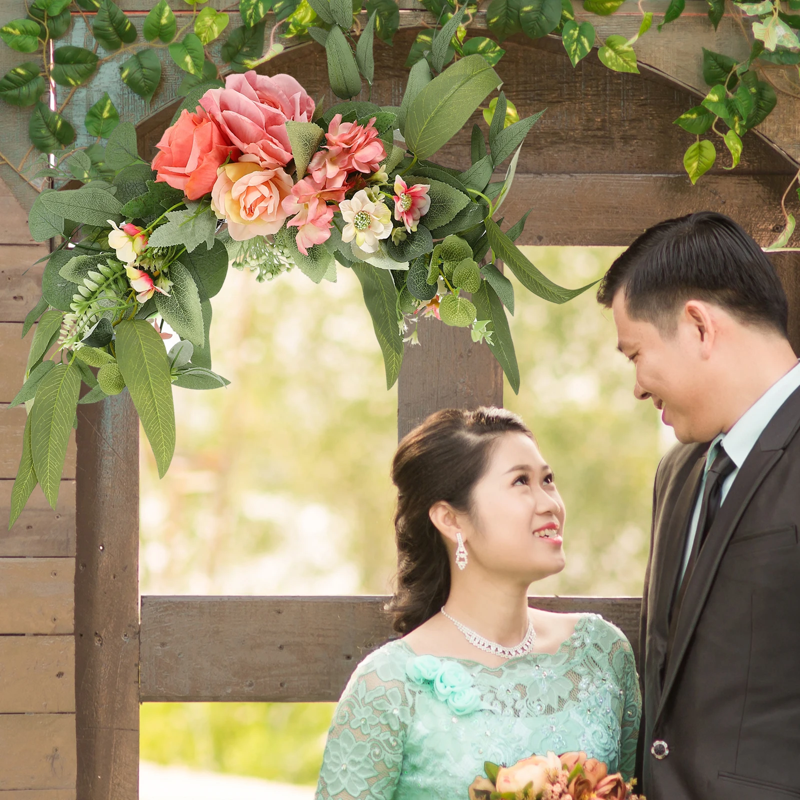 

2 Pcs Artificial Rose Adornment Wedding Cloth Sign Arch Flowers Home Mini Model Accessories