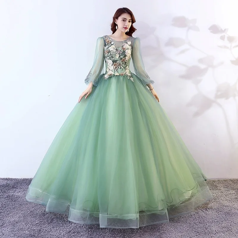 

Luxury Long Sleeve Quinceanera Dress Lace Party Dress Ball Gown Vintage Robe De Bal Vestidos Plus Size