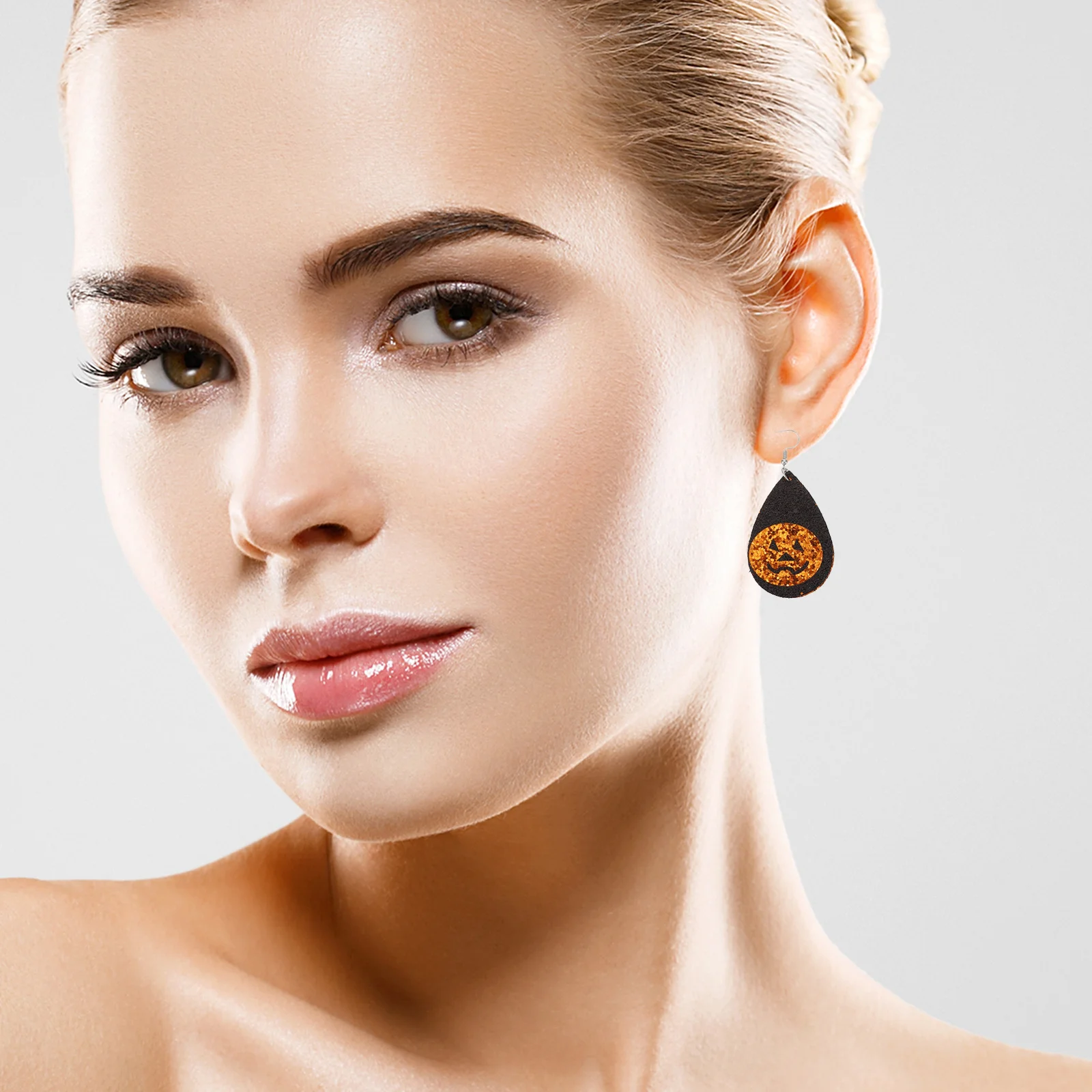 

8Pcs Halloween Earrings Ear Dangler Creative Design Party Festival Accessories Gifts for Women