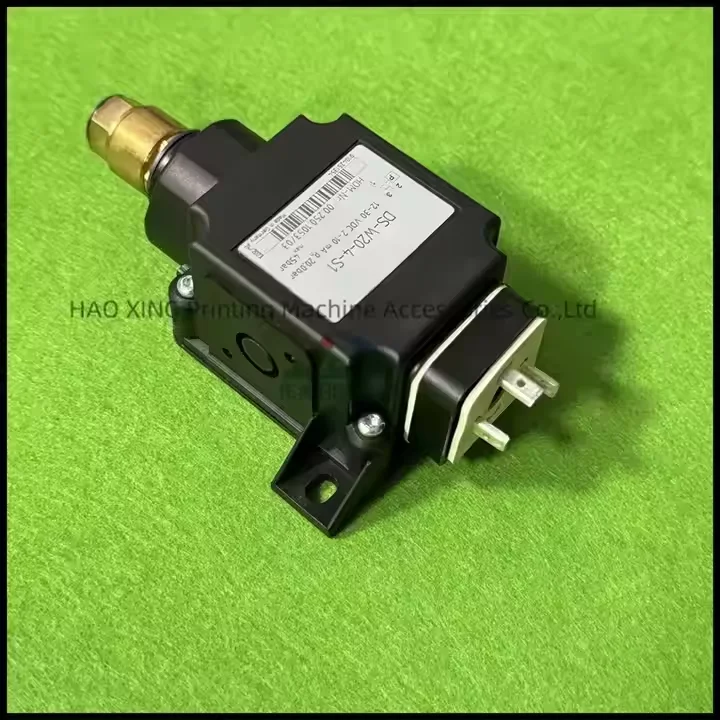 

Датчик DS-W20-4-S1 для Heidelber SM52 PM52 SM74 PM74 CD74, запасные части для принтера, датчик офсетной печатной машины, высокое качество