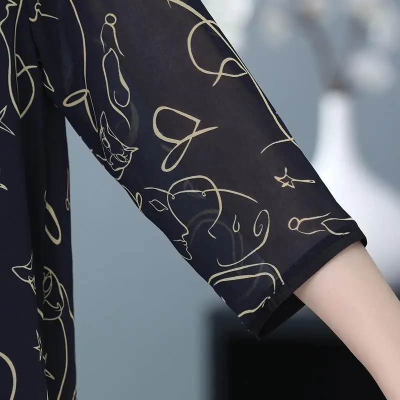 Fashion 3/4 Sleeve Print Lapel Chiffon Shirt Oversized Loose Tops Summer Autumn Women Clothing Commute Elegant Button Up Blouse