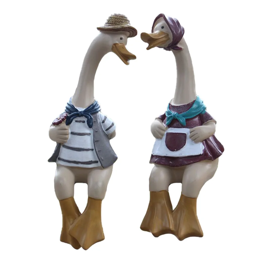 

2 Pcs Resin Lovers Duck Ornament Cute Home Decor Mini Desk Craft Statue Handmade Long Lasting Love Gift