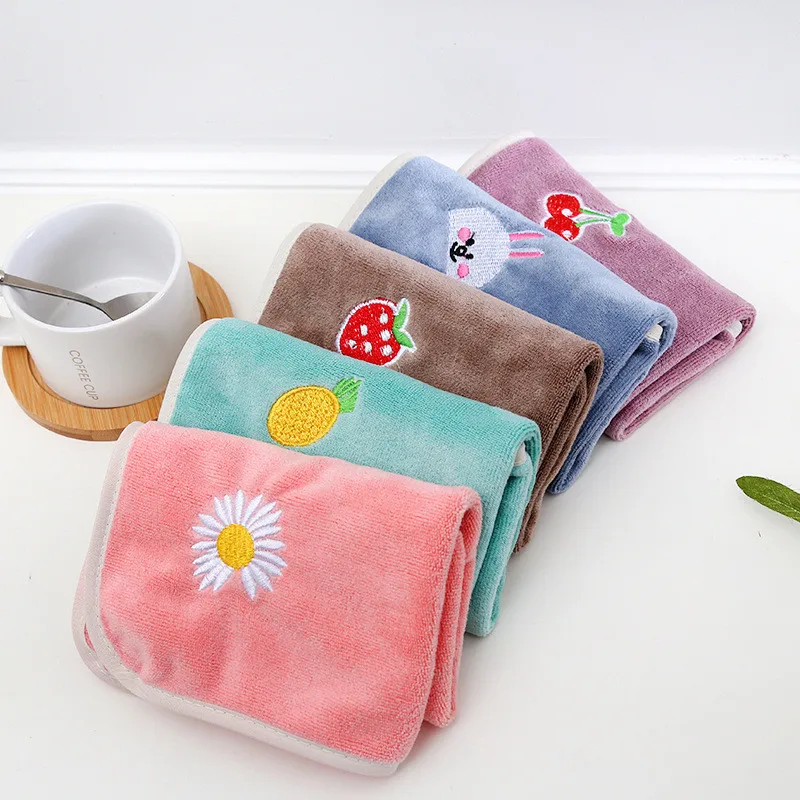 1Pc 30x30cm Microfiber Square Towel Soft Water Absorption Hanging Embroidery Gift Children\'s Handkerchief Wash Face Cloth