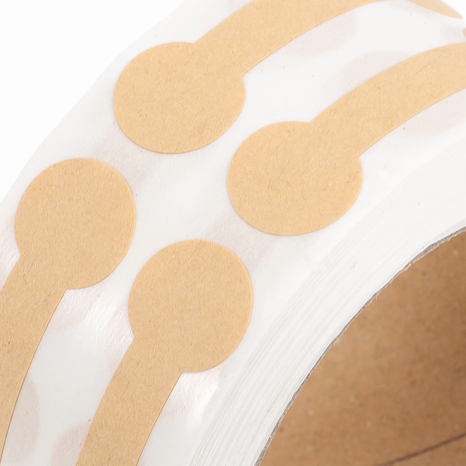 

2 Rolls Brown Kraft Paper Gift Tag Stickers Sealing Labels Tamper Evident Retail Package Food Blank Resistant Simple Elegant