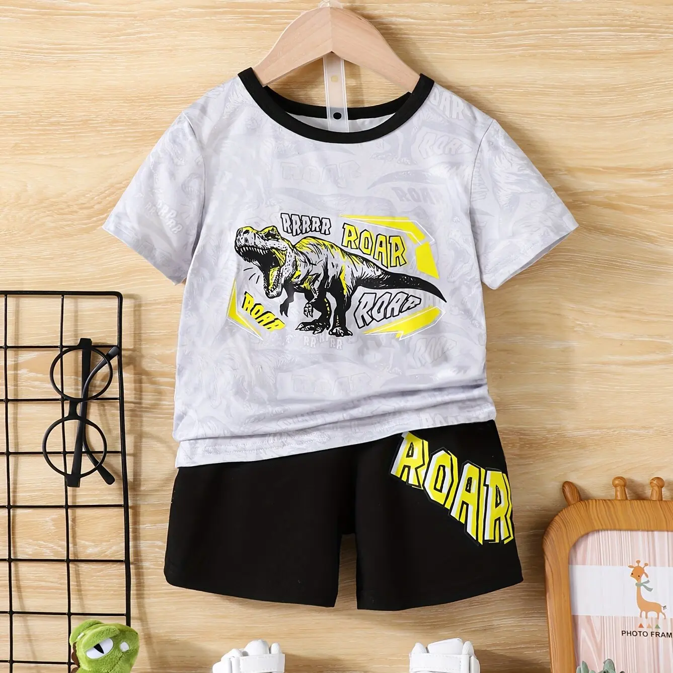 Summer Outdoor Little Boy Sports Short-sleeved Shorts Two-piece Casual Breathable Suit