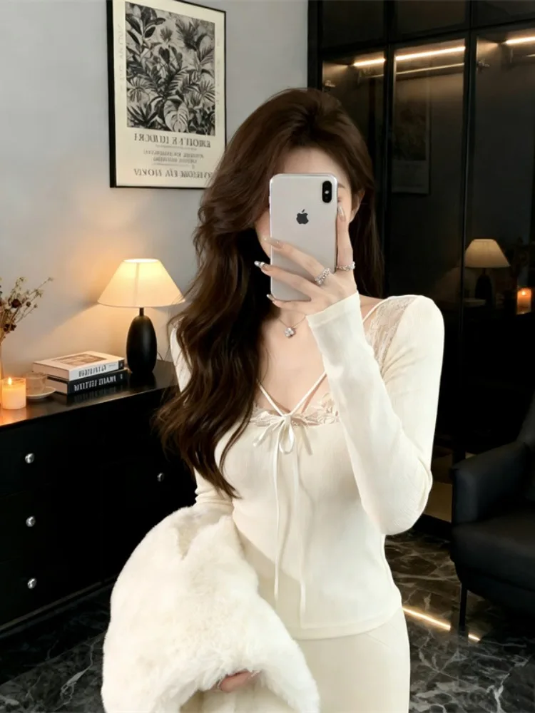 เสื้อชั้นในผู้หญิงแบบมีลูกไม้ สำหรับฤดูใบไม้ร่วงและฤดูหนาว เนื้อผ้านุ่มฟู คอวี แบบตาข่าย สไตล์ลำลอง ทรงพอดีตัว