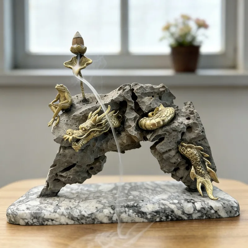 pure brass dragon handicrafts, natural rough stones, rare stones to attract wealth and treasure ornaments