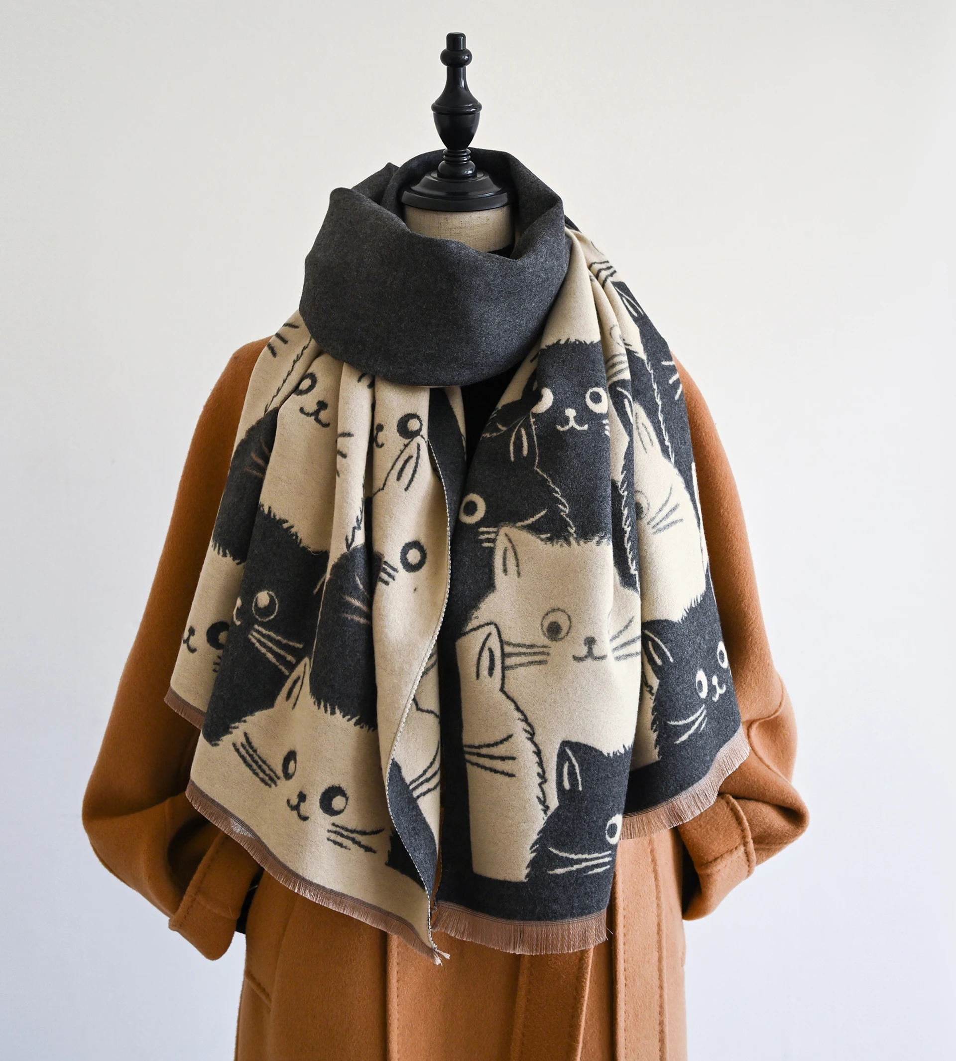Cute Cartoon Cat Print Double Sided Scarf, Fringe Edge Soft Cashmere Feel Large Shawl Wrap For Women Winter Daily Gift view 2