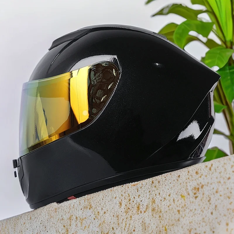 

Motorcycle and motorcycle helmets, all year round, men's and women's safety helmets