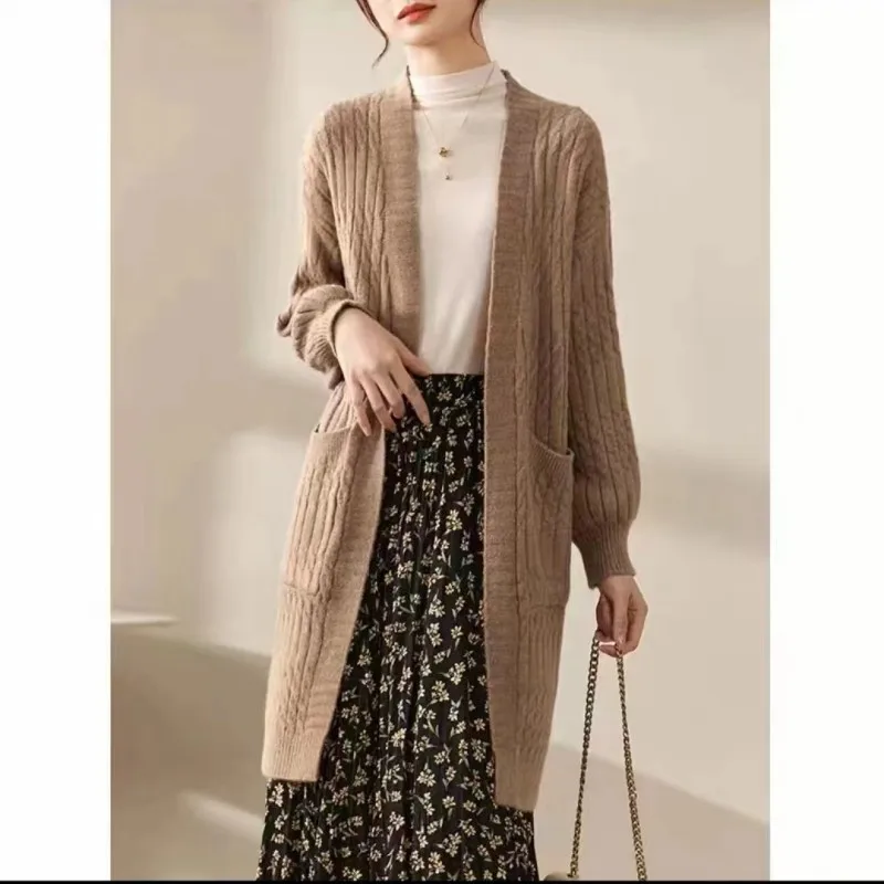 

Женский вязаный свитер, кардиган, свободный джемпер с длинными рукавами и v-образным вырезом, однотонное повседневное пальто с карманами, вязаные свитера, осень 2025 г.