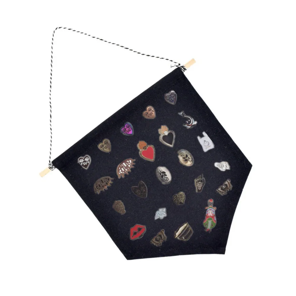 2Pcs Black Hanging Badge Banner Brooch Display Pennant Multifunctional Wall Decoration for 's Room Brooch Banner