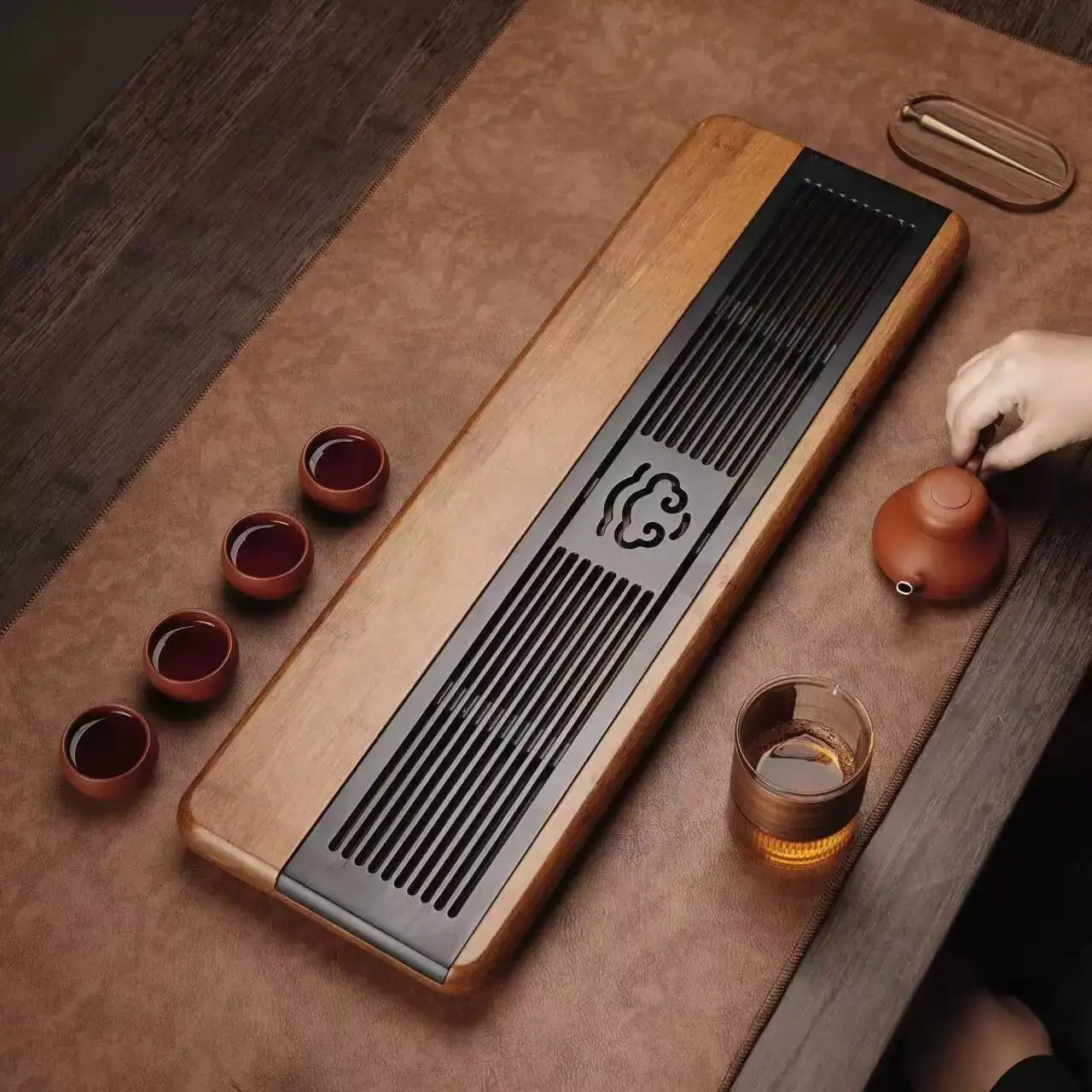 A Made Of Bakelite For Home Use Chinese-Style Large Solid Wood Table / Dry Tea Brewing Tray