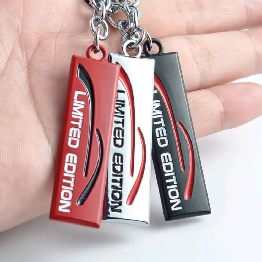 Creative Limited Edition Keychain Auto Muti Pendant Keyring for Men Fashion Key Holder Jewelry Universal Car Accessories