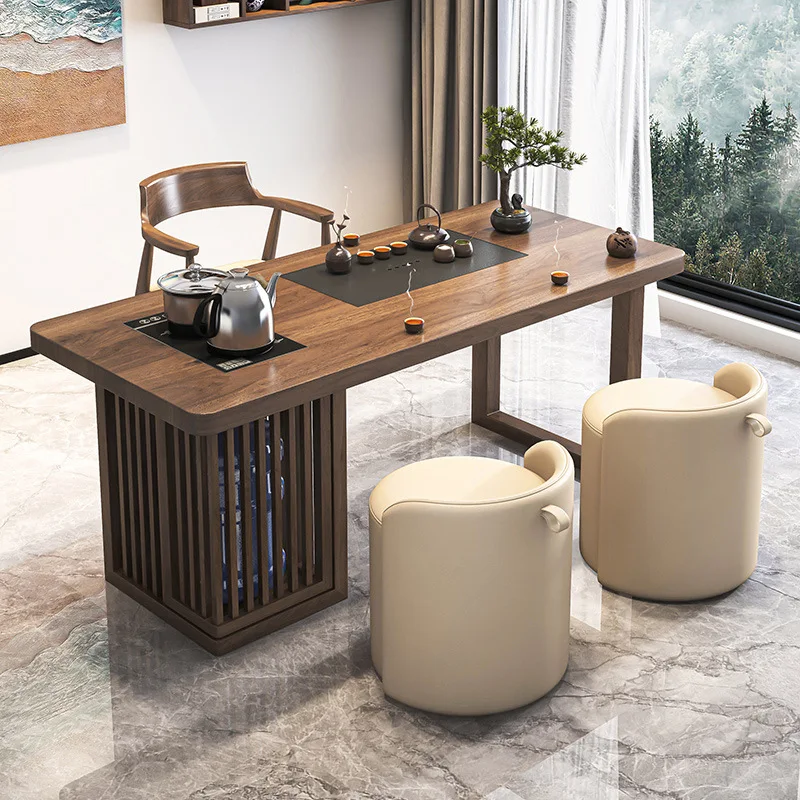 Tavolo da tè moderno e bollitore integrati