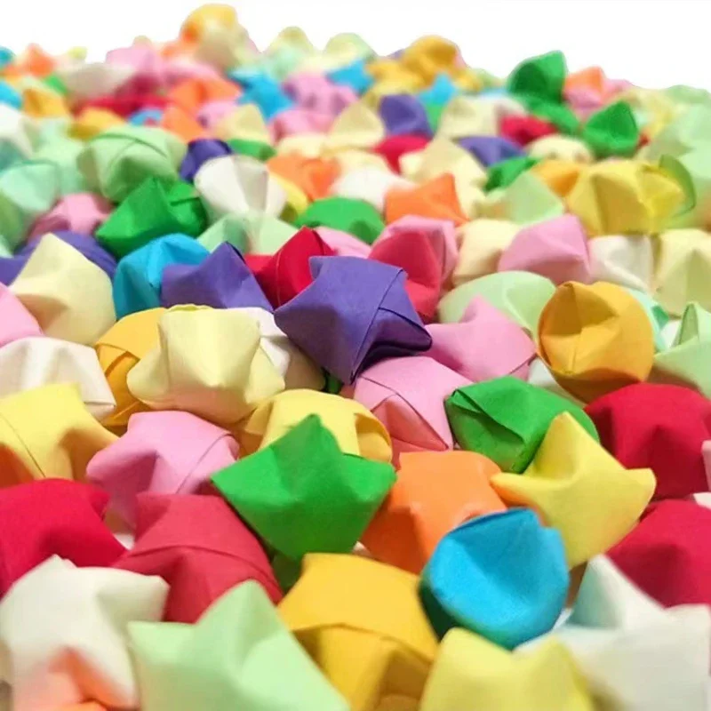 100 pcs Handmade Product Origami Stars Lucky Colorful Wishing Star Decoration Folding Paper Stars Arts Crafting Valentine Gift