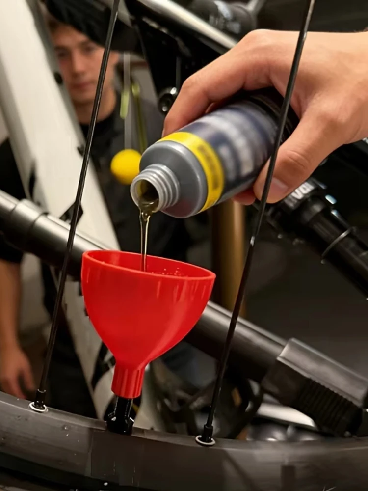 3D-Trichter-Reifenventil-Fülltrichter für Fahrradreifen, Luftdüsen-Füllwerkzeug, schlauchloses Fahrrad-Aufpumpzubehör
