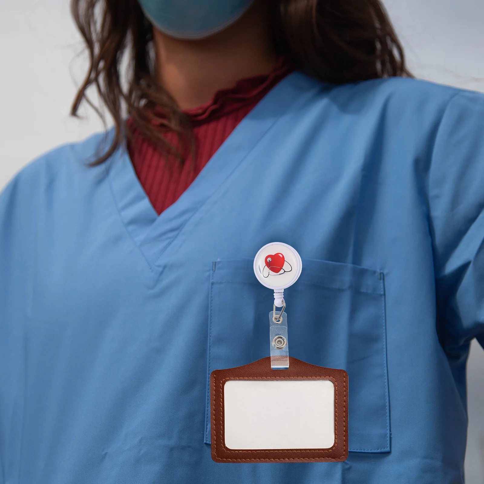 

HOODANCOS 2Pcs Retractable Badge Holder Clip Portable Name for Nurses Card Fashionable Office Staff Accessory